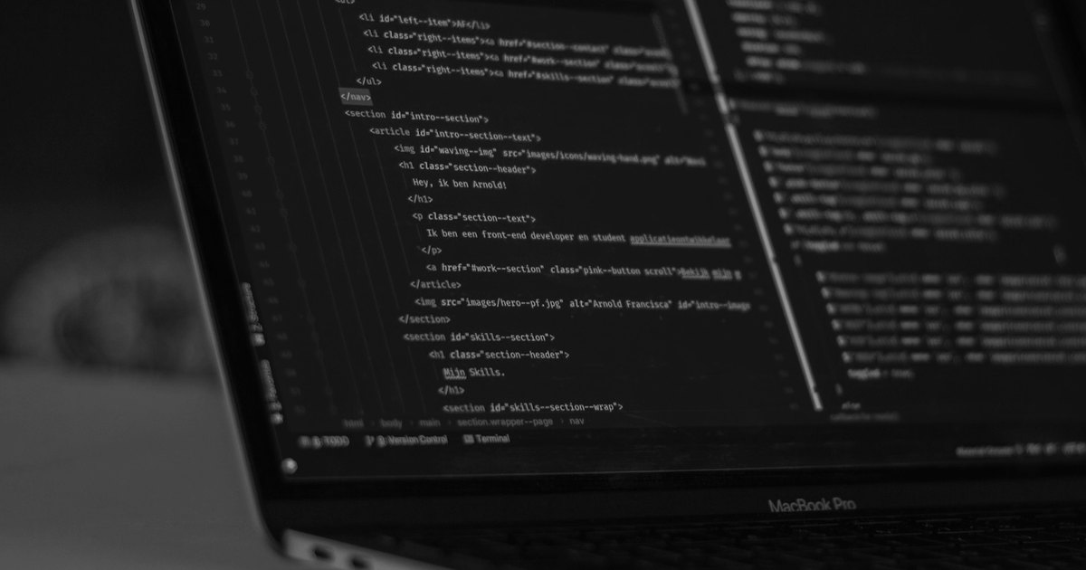 AIで業務効率化ツールを作って中小企業に販売する方法｜BtoB副業戦略のアイキャッチ