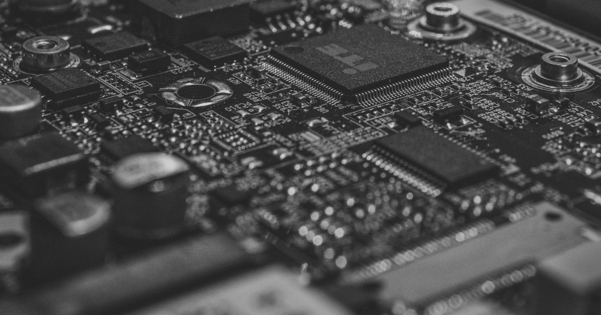 AIでSNSハッシュタグを自動最適化する方法｜リーチを最大化する設定のアイキャッチ